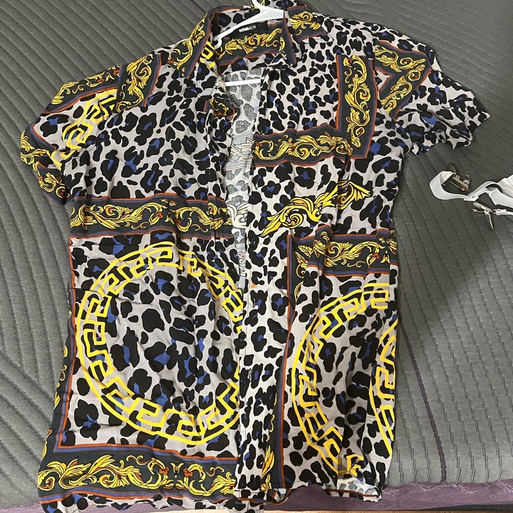 Fashion Nova men’s shirt NWOT medium